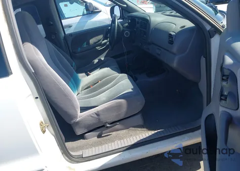 2000 Dodge Dakota z USA, uszkodzony, nr VIN 1B7GL22N5YS746714